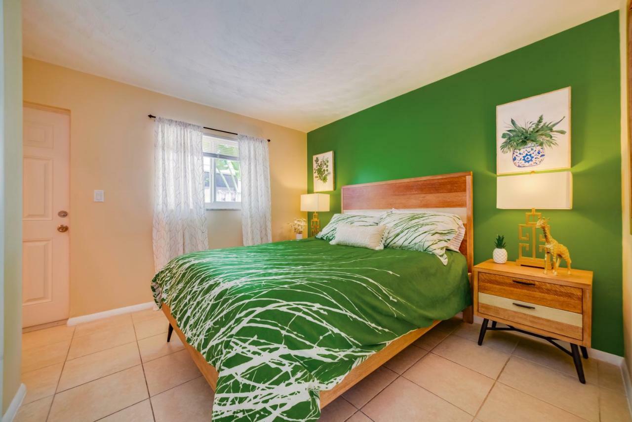 Beautiful Old Apartment With Beach Gear Fort Lauderdale Dış mekan fotoğraf