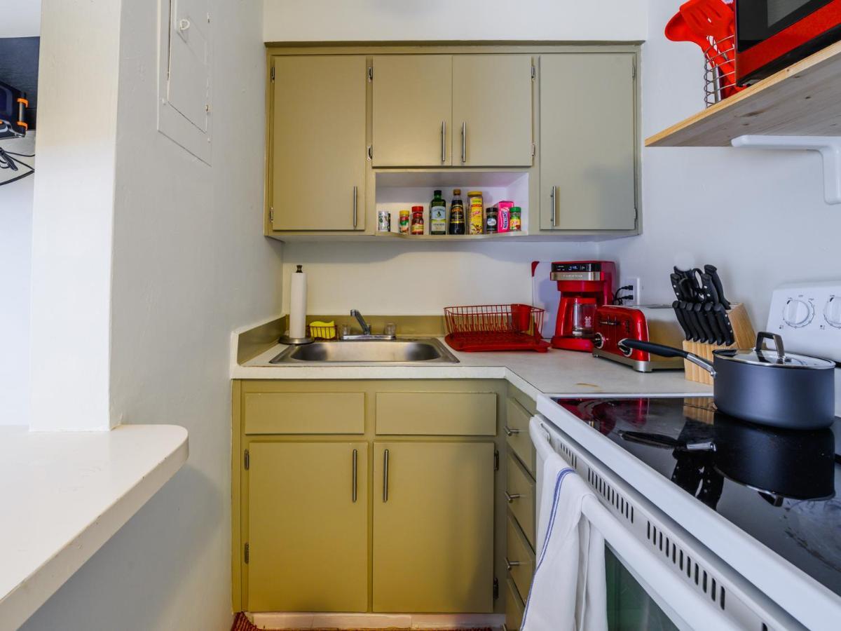 Beautiful Old Apartment With Beach Gear Fort Lauderdale Dış mekan fotoğraf